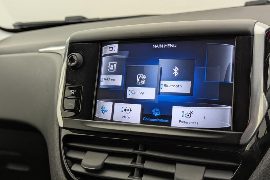 Used Peugeot 208 2012 for sale - 77212277: Photo 33