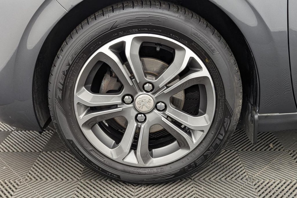 Used Peugeot 208 2012 for sale - 77212277: Photo 50