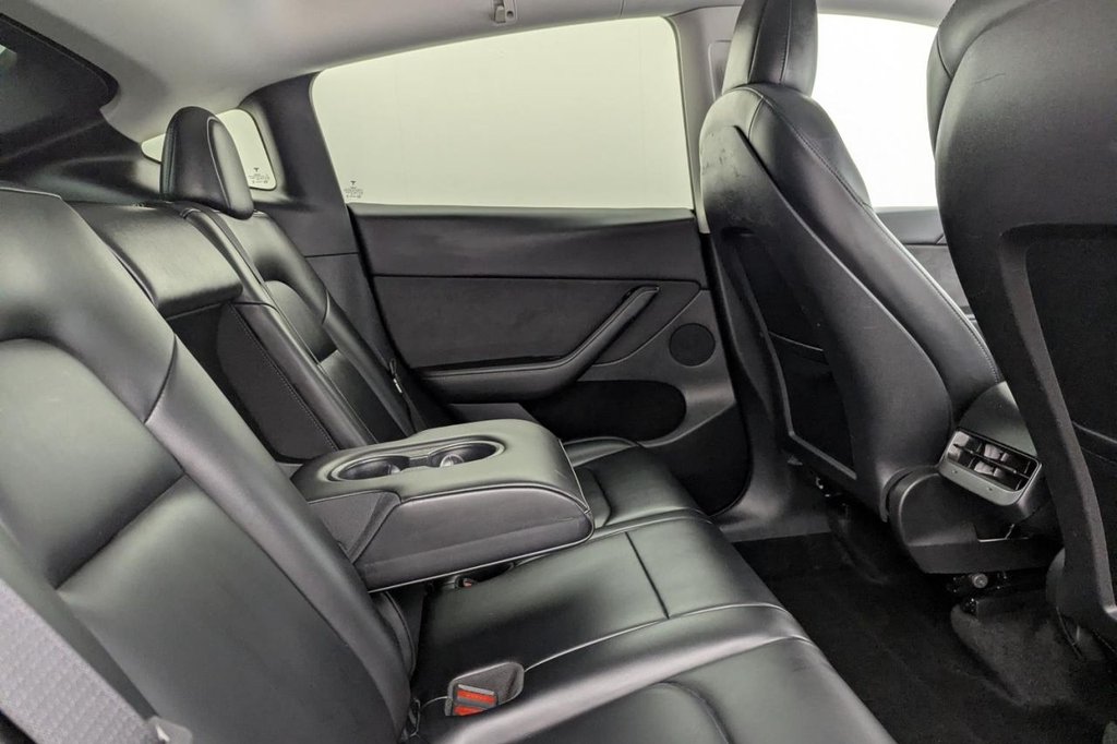 Used Tesla Model Y 2022 for sale - 78017356: Photo 16