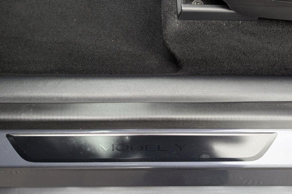 Used Tesla Model Y 2022 for sale - 78017356: Photo 32