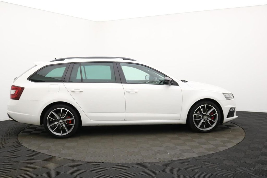 Used Skoda Octavia 2020 for sale - 77821196: Photo 2
