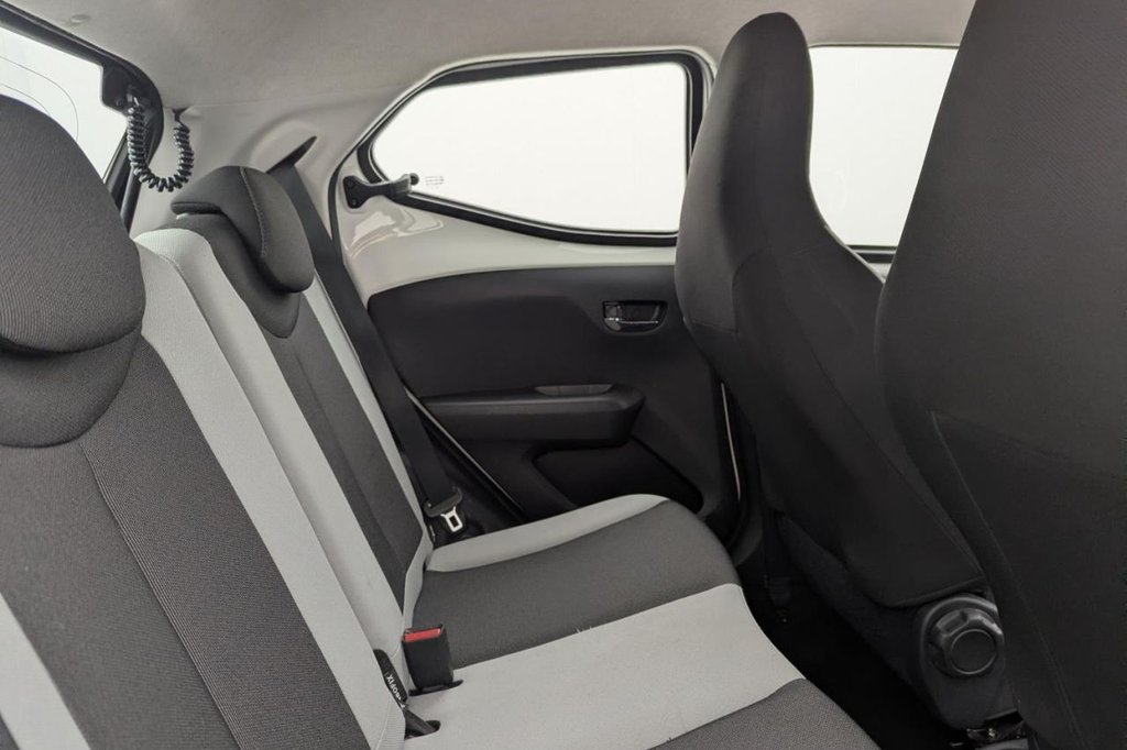 Used Toyota AYGO 2017 for sale - 77920157: Photo 15