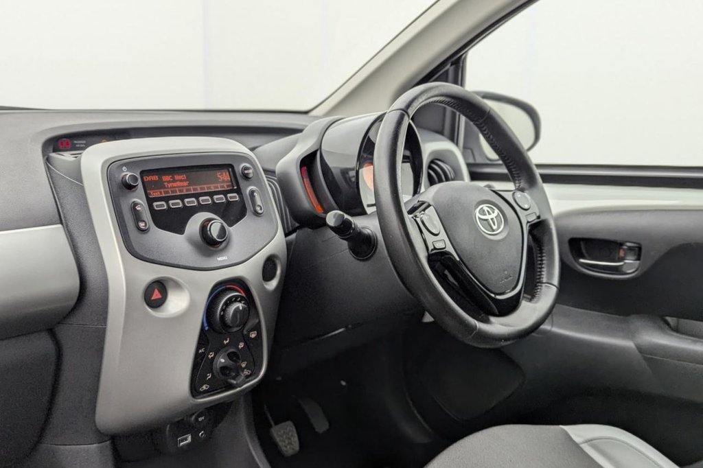 Used Toyota AYGO 2017 for sale - 77920157: Photo 22