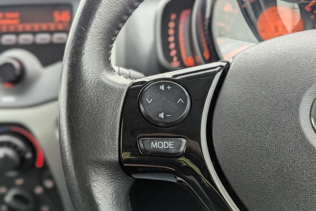 Used Toyota AYGO 2017 for sale - 77920157: Photo 27