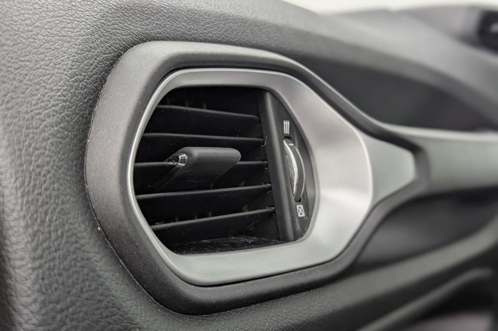 Used Jeep Renegade 2015 for sale - 77211907: Photo 22