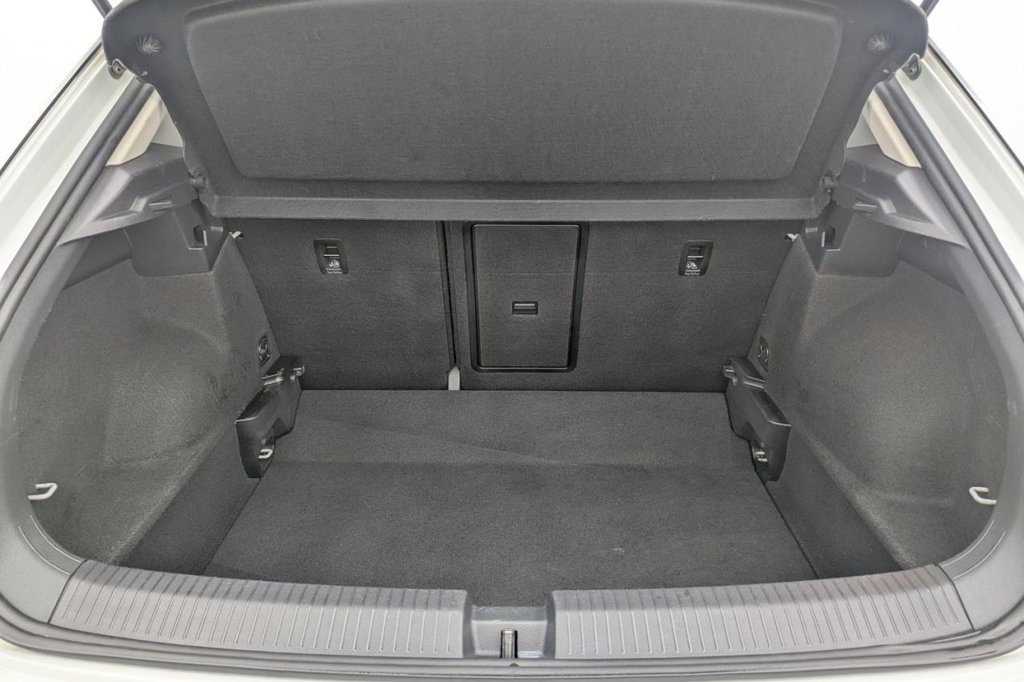 Used Volkswagen T-Roc 2018 for sale - 77667454: Photo 20