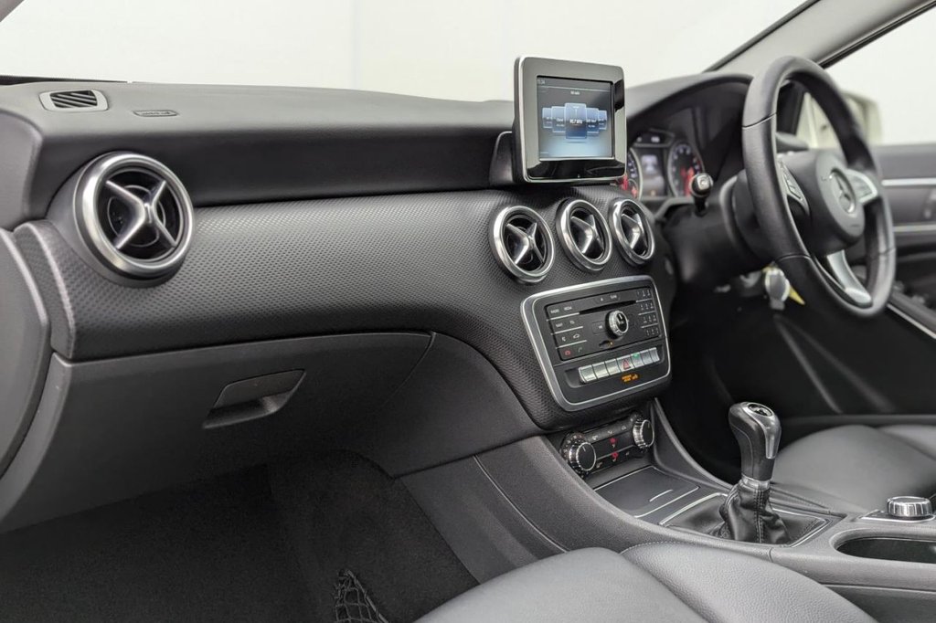 Used Mercedes-Benz A-Class 2016 for sale - 77212275: Photo 20