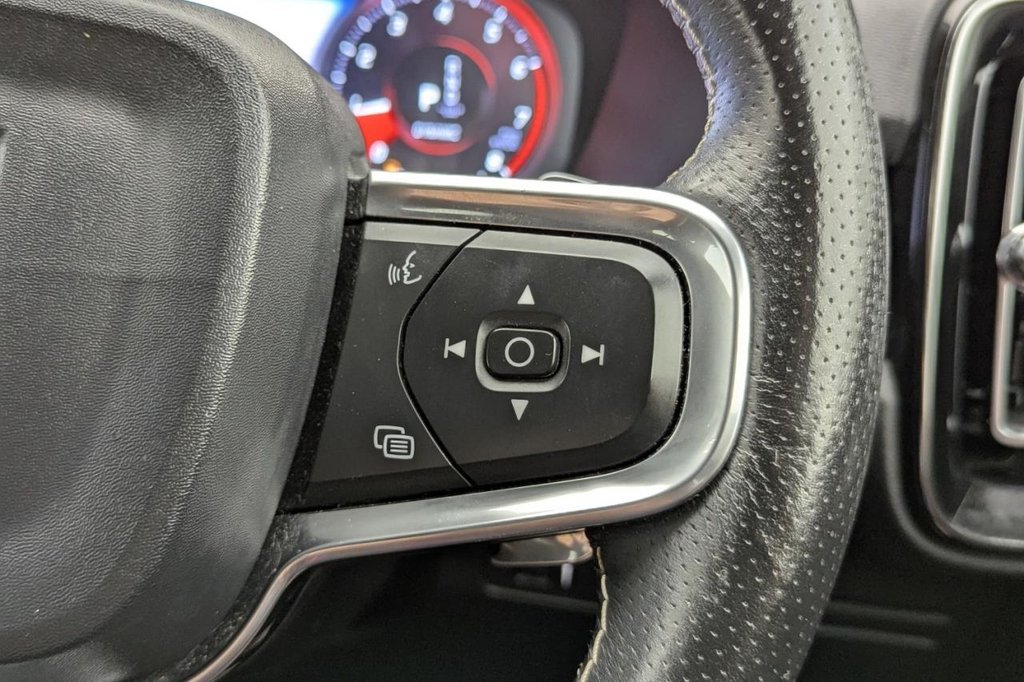 Used Volvo XC40 2019 for sale - 77211998: Photo 40