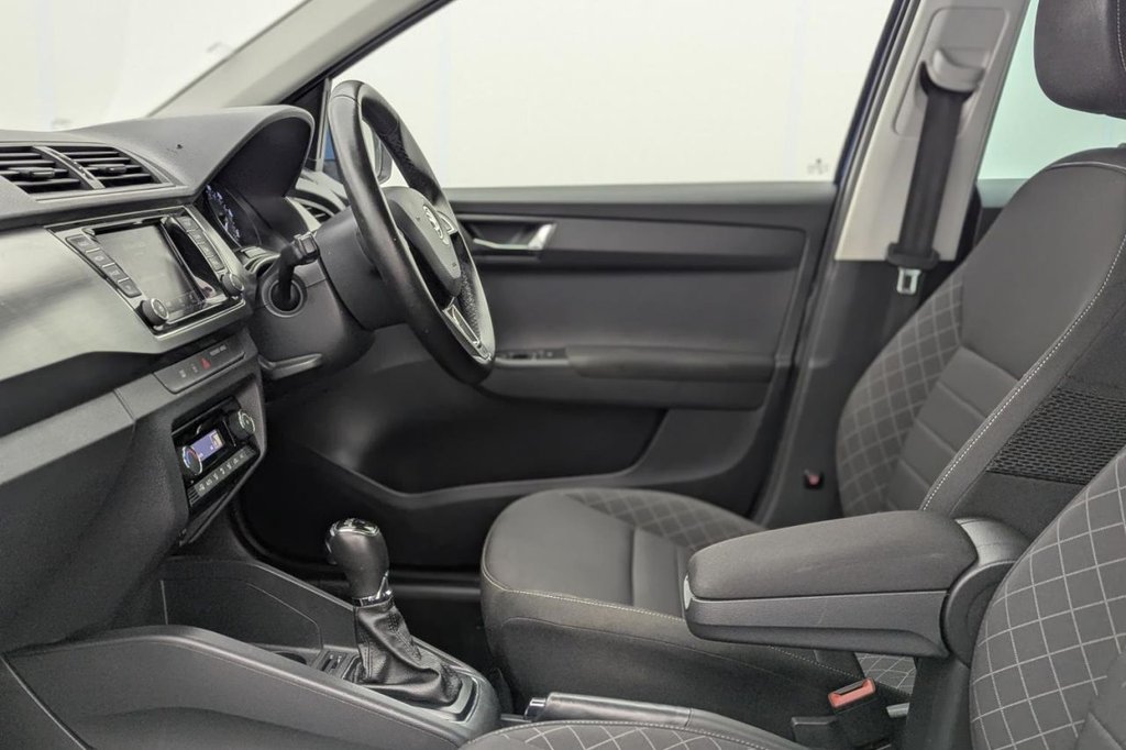 Used Skoda Fabia 2015 for sale - 77212285: Photo 24