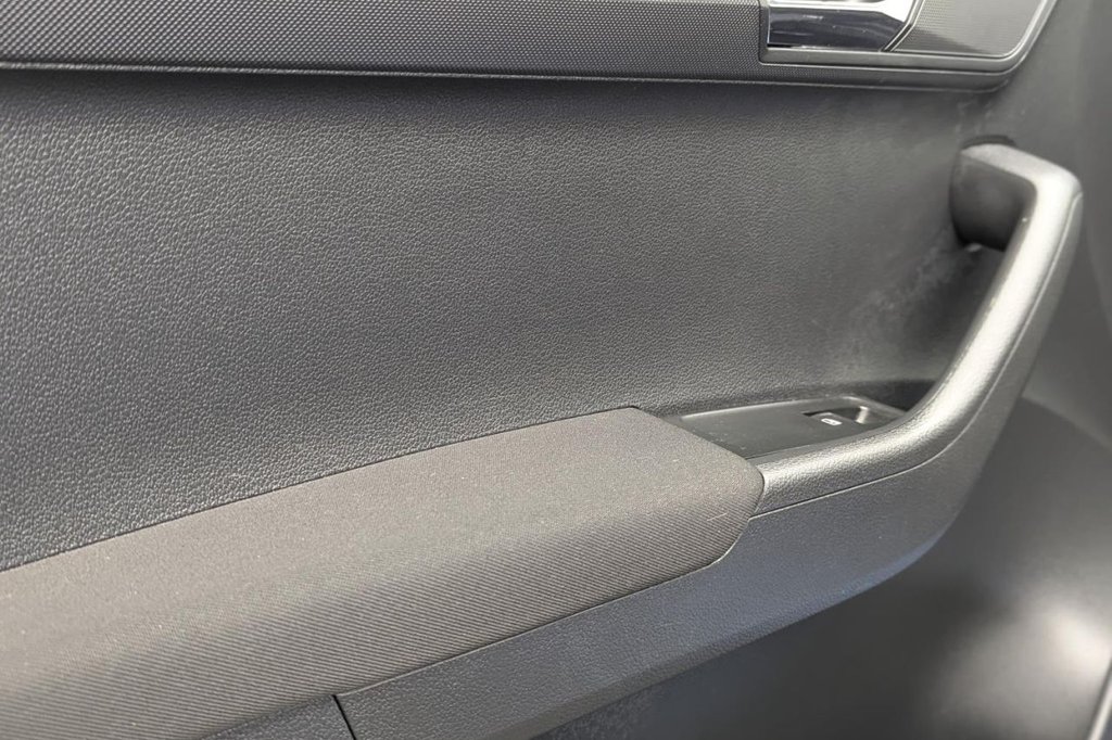 Used Skoda Fabia 2015 for sale - 77212285: Photo 28