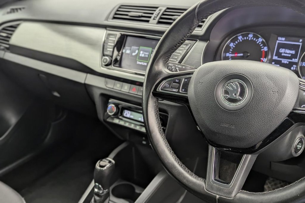 Used Skoda Fabia 2015 for sale - 77212285: Photo 35