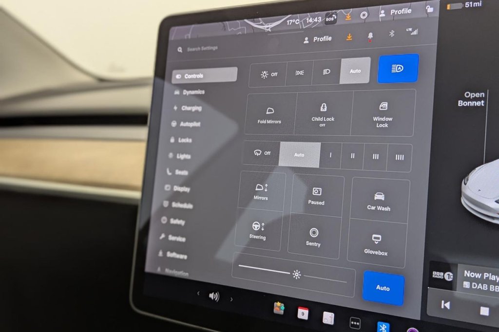 Used Tesla Model 3 2021 for sale - 77212104: Photo 25