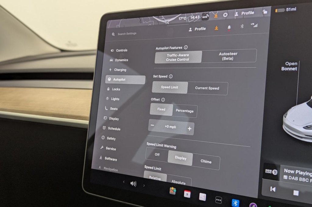 Used Tesla Model 3 2021 for sale - 77212104: Photo 32