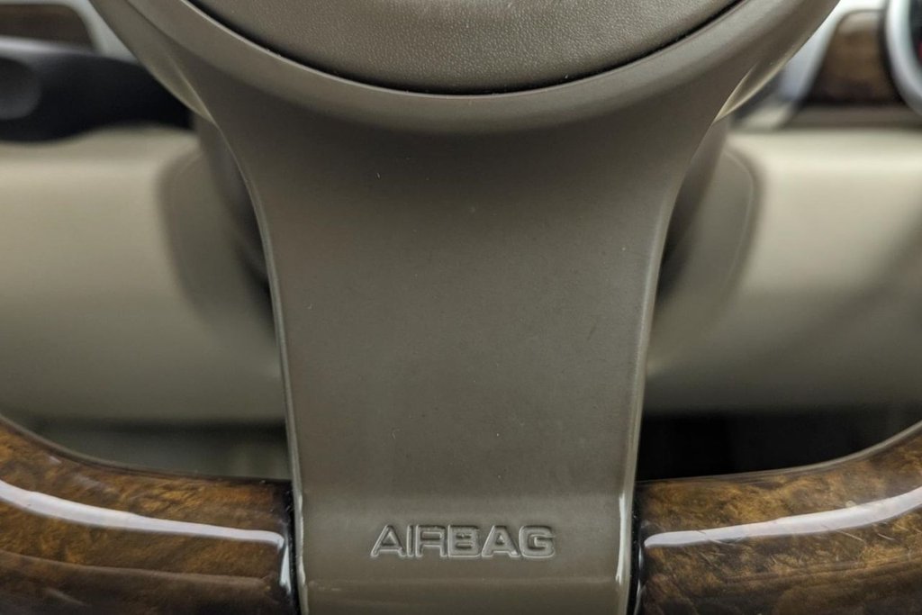 Used Porsche Cayenne 2011 for sale - 77288000: Photo 43