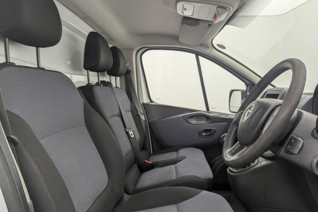 Used Vauxhall Vivaro 2019 for sale - 77572025: Photo 3