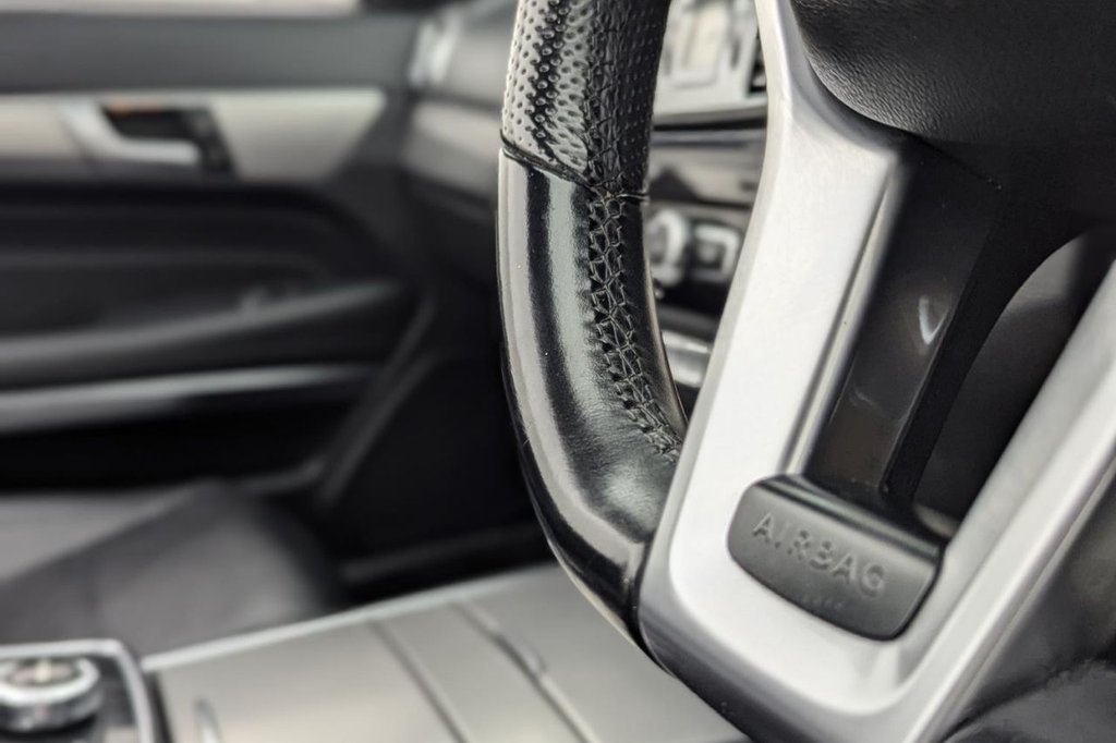 Used Mercedes-Benz E Class 2013 for sale - 77212185: Photo 41