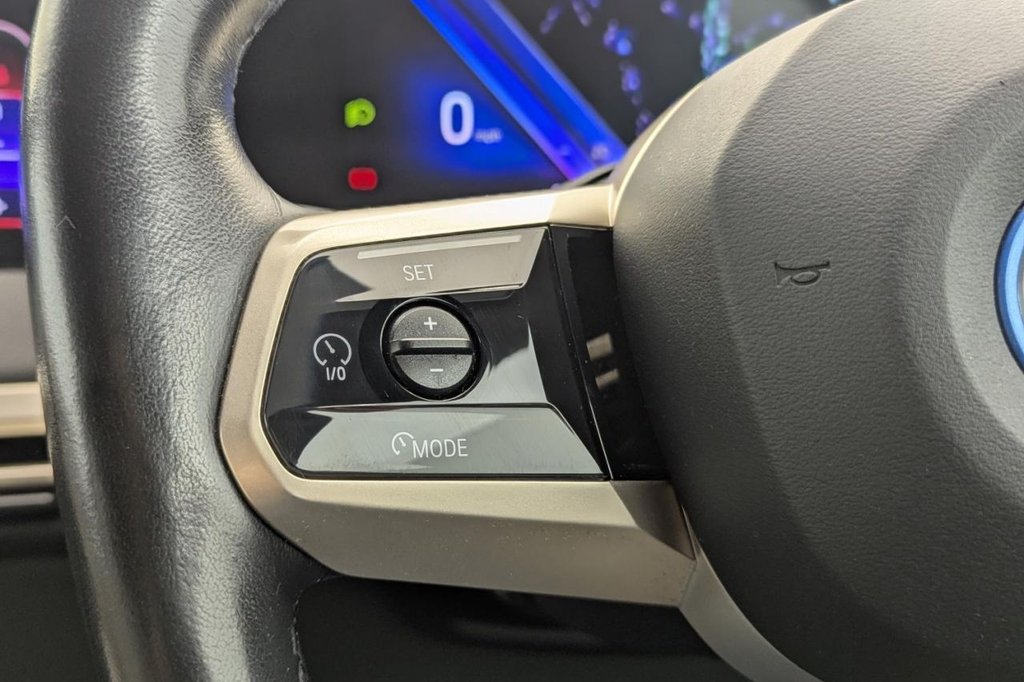 Used BMW iX 2022 for sale - 77904908: Photo 41