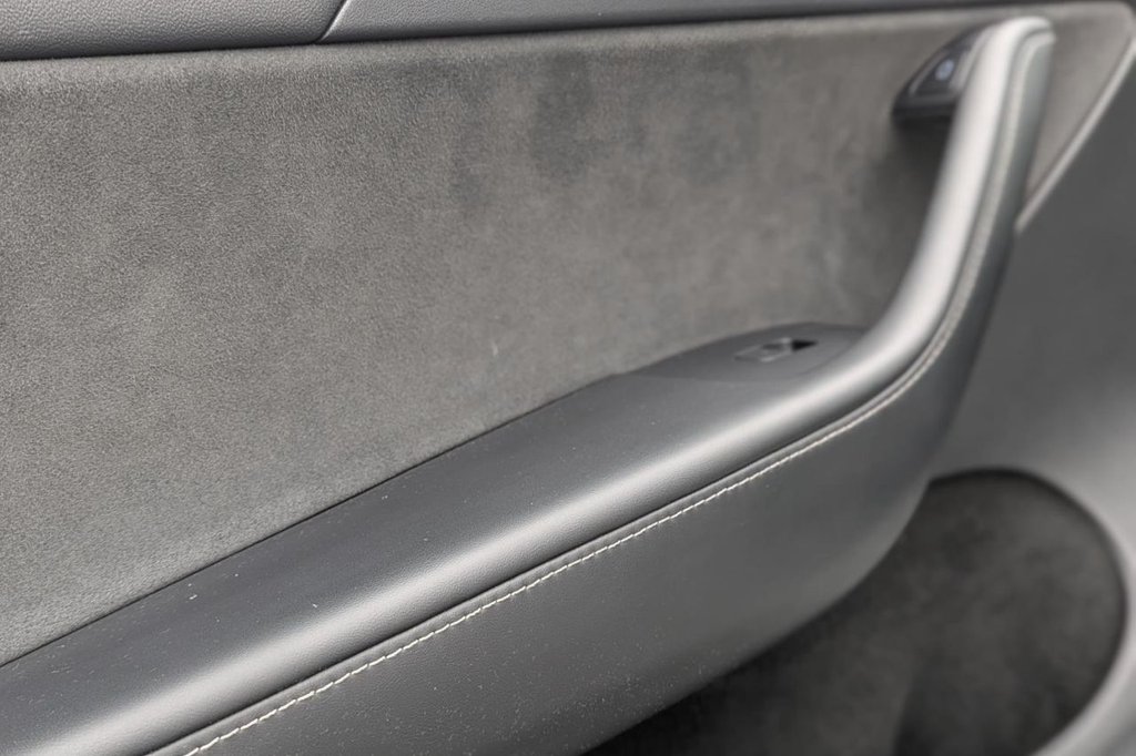 Used Tesla Model Y 2022 for sale - 77436868: Photo 36