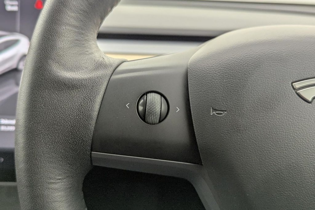 Used Tesla Model Y 2022 for sale - 77436868: Photo 39