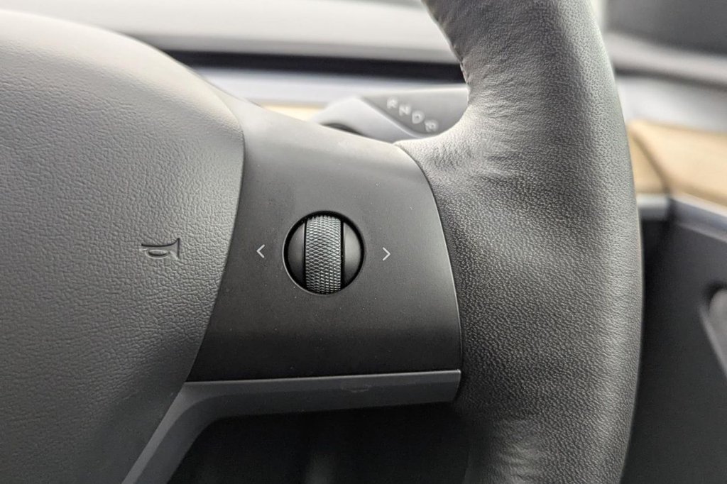 Used Tesla Model Y 2022 for sale - 77436868: Photo 41