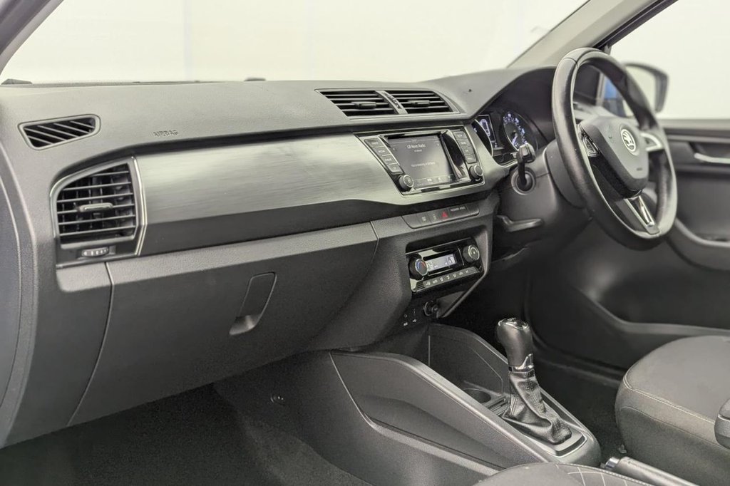 Used Skoda Fabia 2015 for sale - 77463799: Photo 22