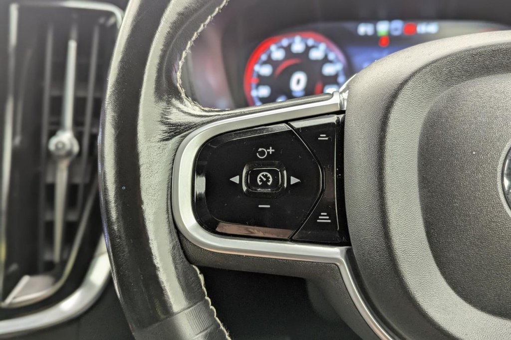 Used Volvo V60 2021 for sale - 77384567: Photo 34