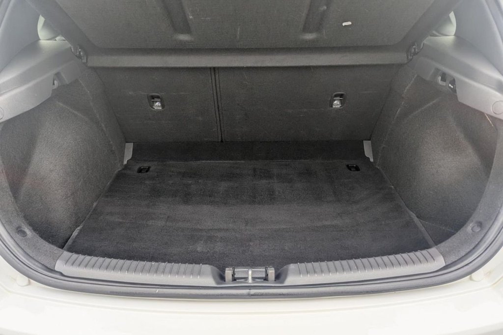 Used Hyundai i30 2023 for sale - 77534392: Photo 20