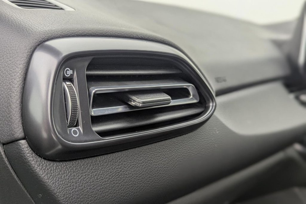 Used Hyundai i30 2023 for sale - 77534392: Photo 22