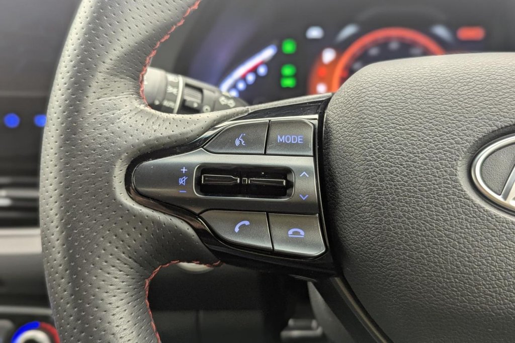 Used Hyundai i30 2023 for sale - 77534392: Photo 33