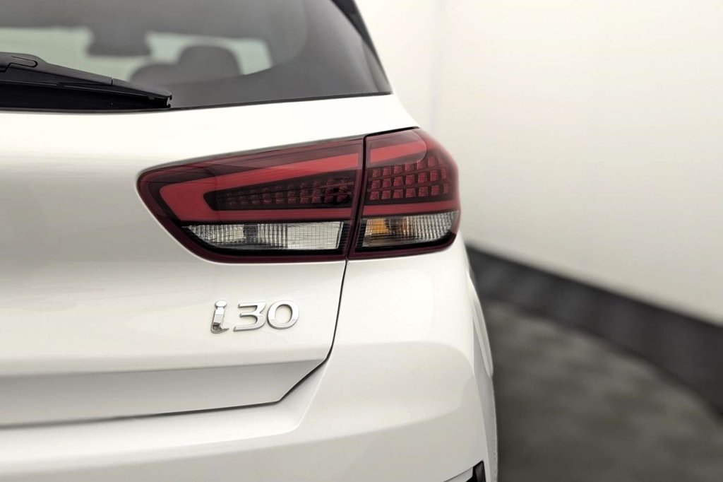 Used Hyundai i30 2023 for sale - 77534392: Photo 43