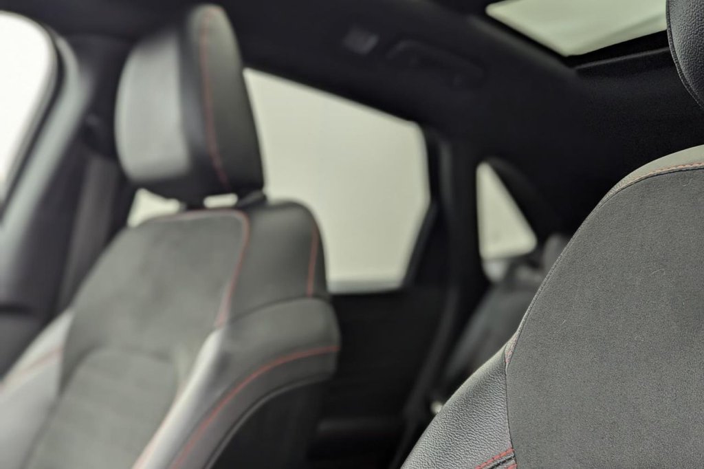 Used Ford Kuga 2022 for sale - 77236825: Photo 32