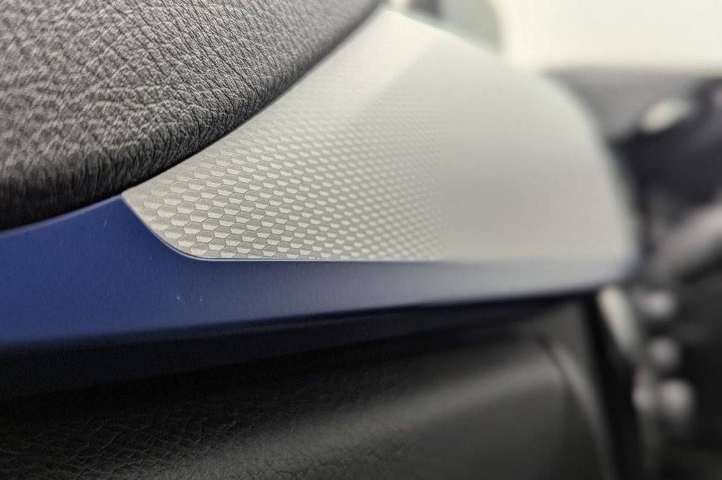 Used BMW 3 Series 2017 for sale - 77263640: Photo 22