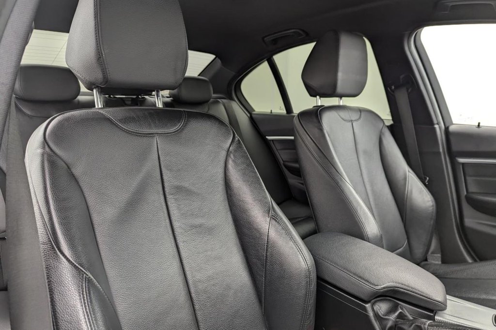 Used BMW 3 Series 2018 for sale - 77422549: Photo 15