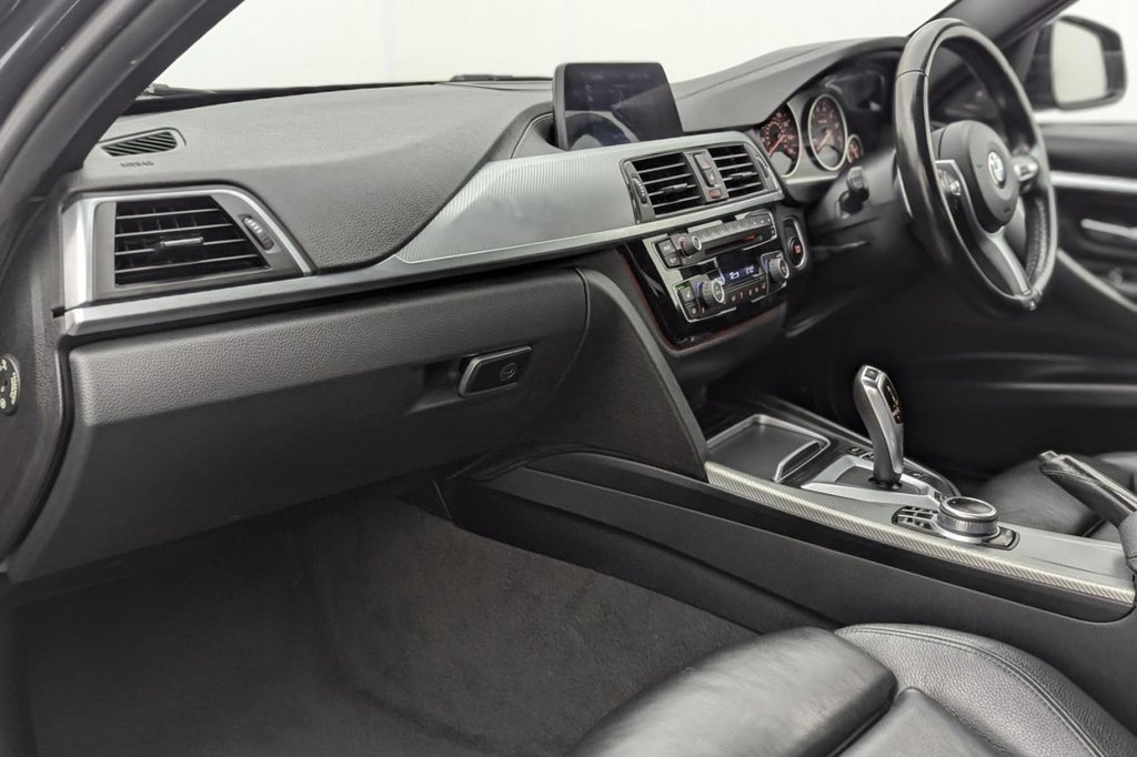 Used BMW 3 Series 2018 for sale - 77422549: Photo 24