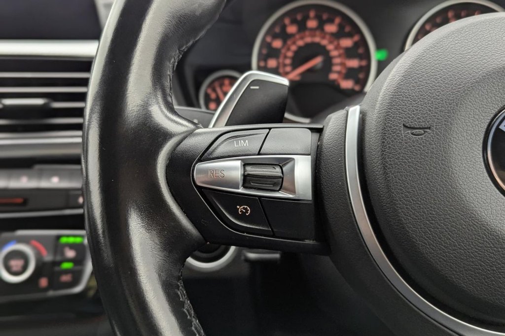 Used BMW 3 Series 2018 for sale - 77422549: Photo 38