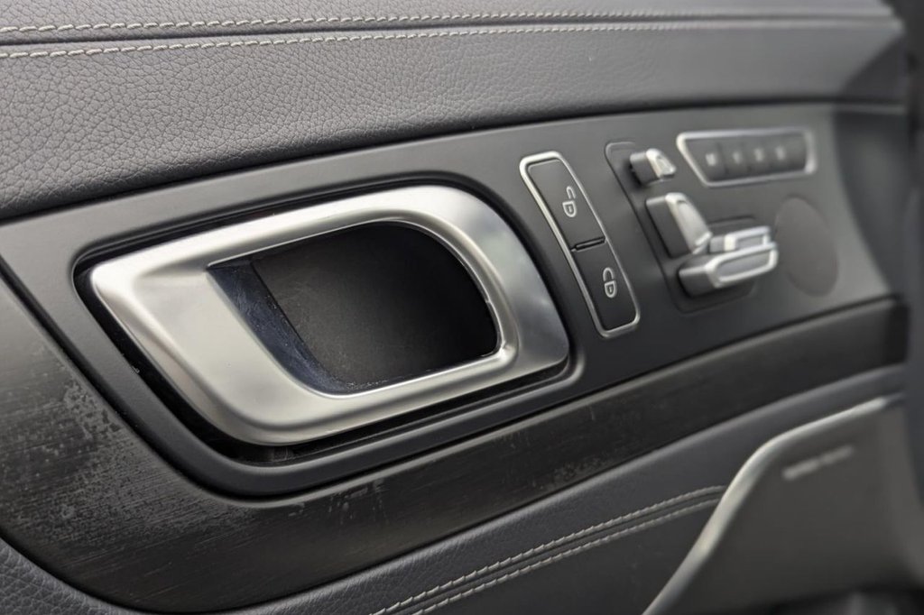 Used Mercedes-Benz SL 2016 for sale - 77693529: Photo 36