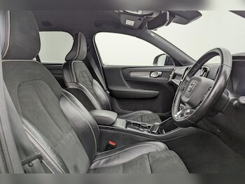 Used Volvo XC40 2021 for sale - 77212146: Photo