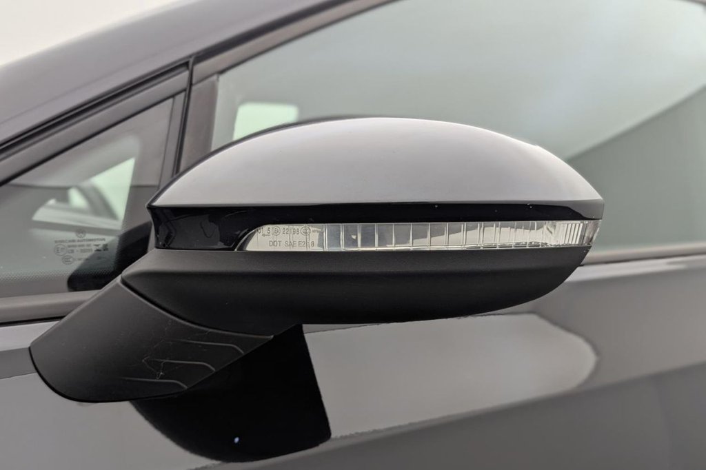 Used Volkswagen Golf 2022 for sale - 77991494: Photo 42