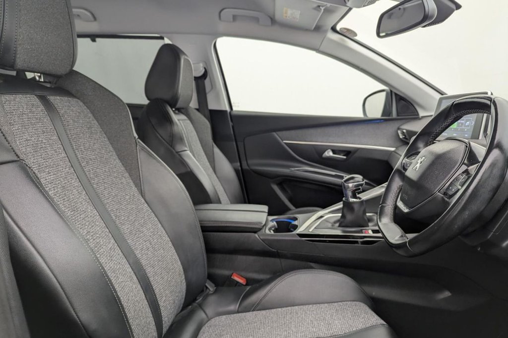 Used Peugeot 5008 2019 for sale - 77212165: Photo 3