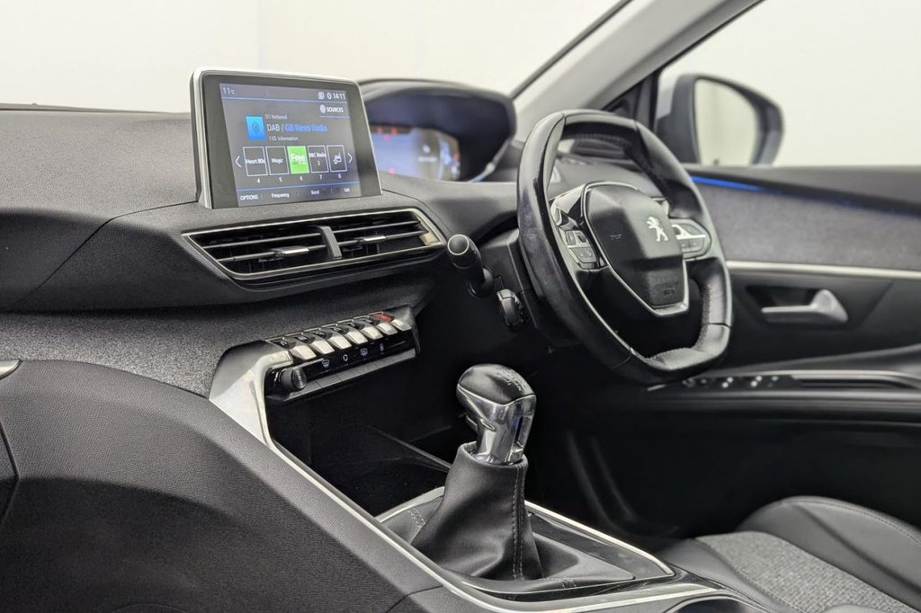 Used Peugeot 5008 2019 for sale - 77212165: Photo 31