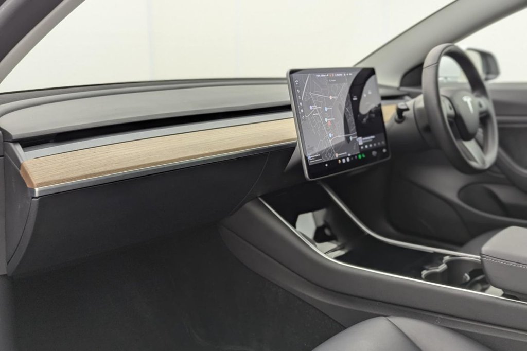 Used Tesla Model 3 2020 for sale - 77452340: Photo 25