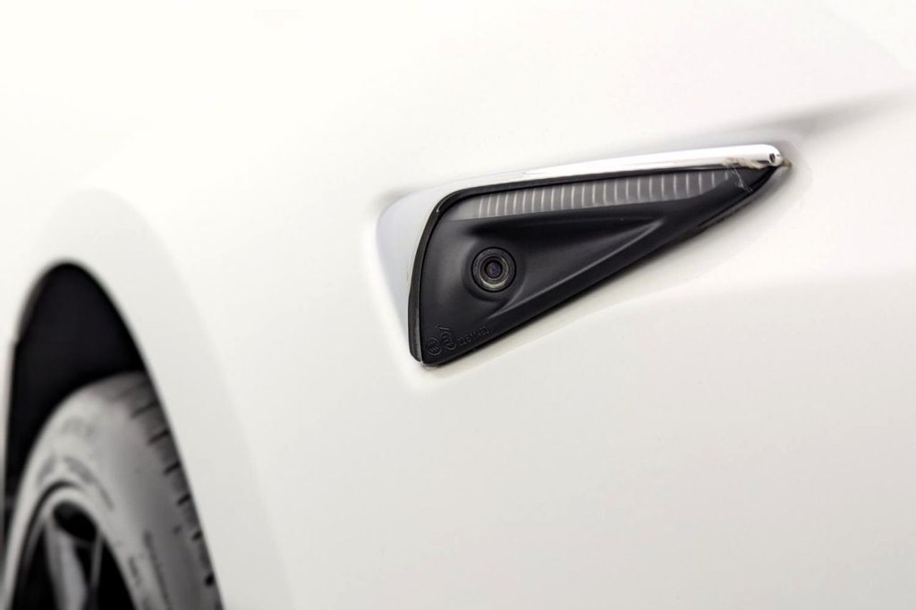 Used Tesla Model 3 2020 for sale - 77452340: Photo 41