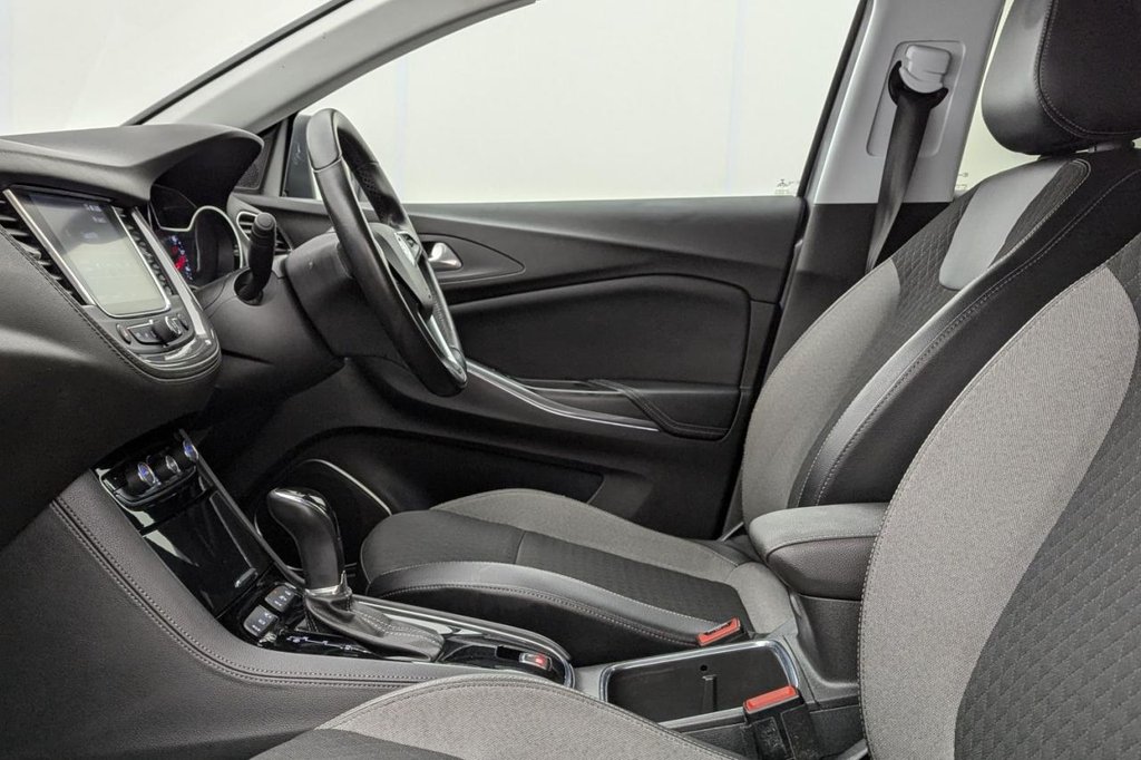 Used Vauxhall Grandland X 2018 for sale - 77212160: Photo 24
