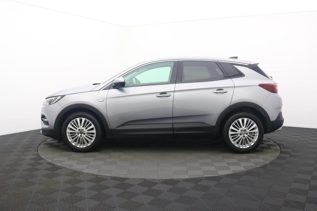 Used Vauxhall Grandland X 2018 for sale - 77212160: Photo 7