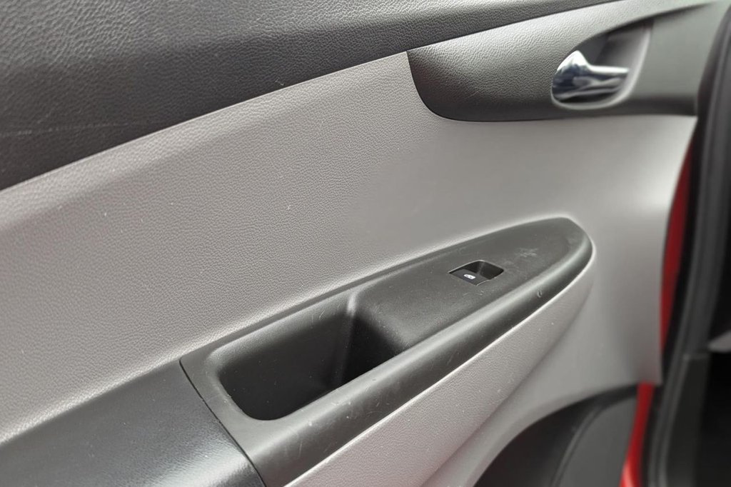 Used Vauxhall Viva 2016 for sale - 77212369: Photo 26