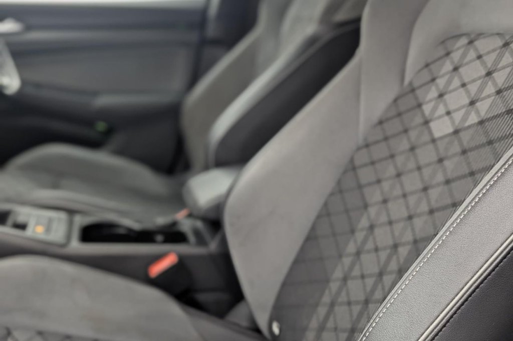 Used Volkswagen Golf 2020 for sale - 77534824: Photo 30