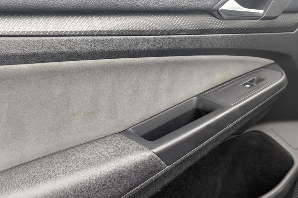 Used Volkswagen Golf 2020 for sale - 77534824: Photo 31