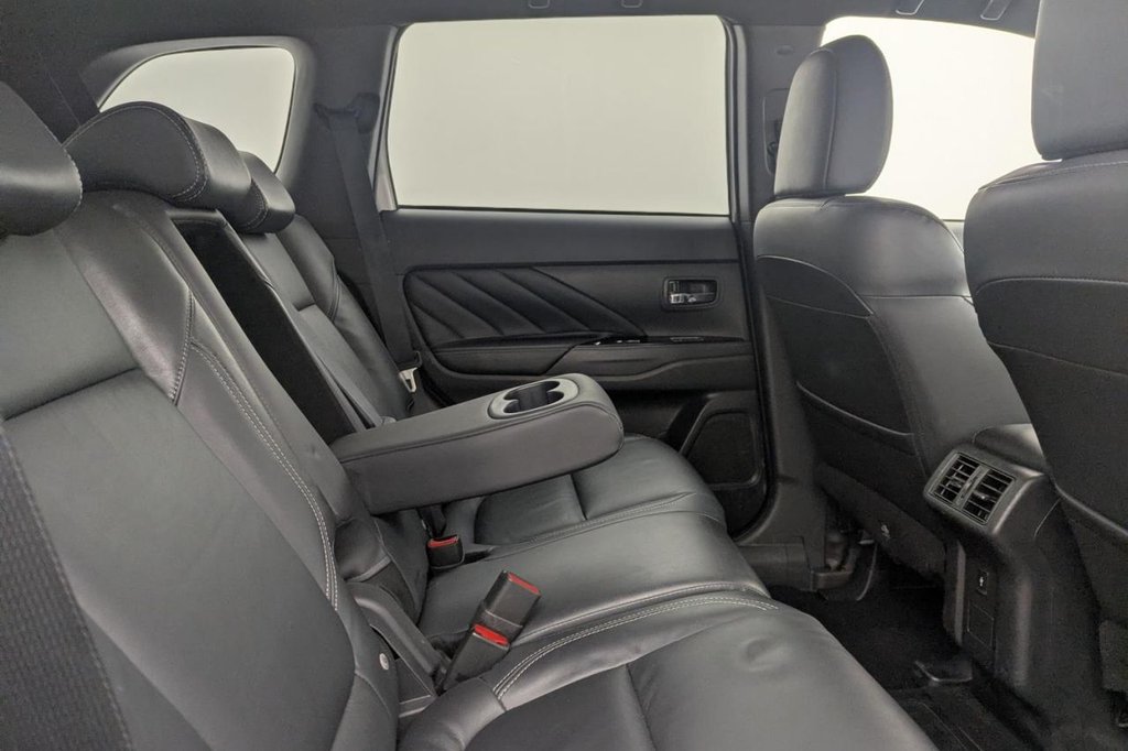 Used Mitsubishi Outlander 2020 for sale - 77936261: Photo 15