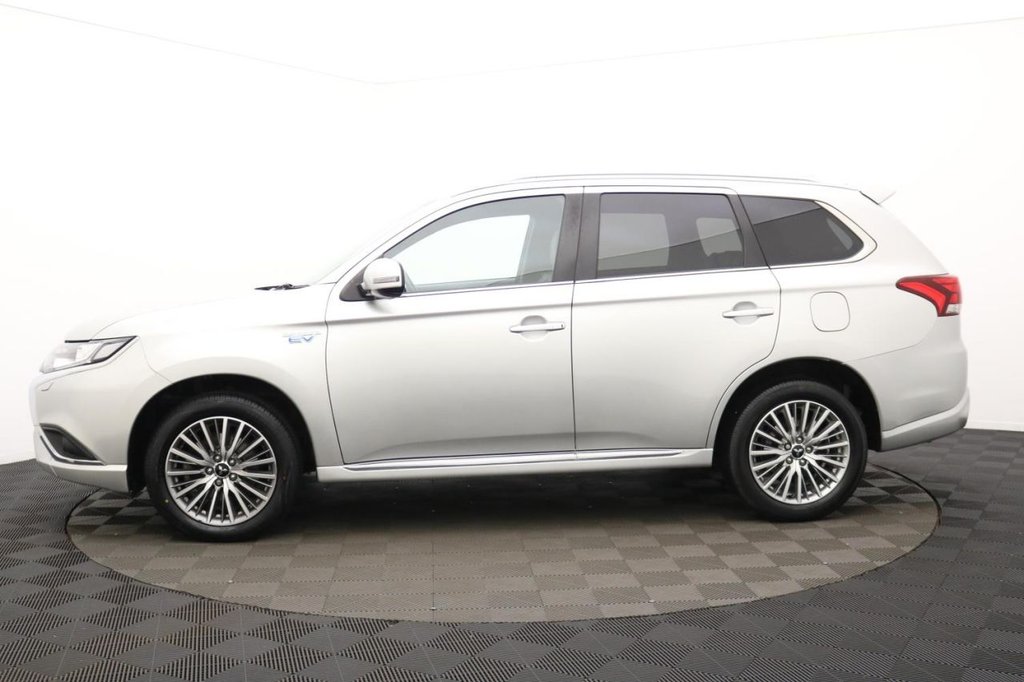 Used Mitsubishi Outlander 2020 for sale - 77936261: Photo 8