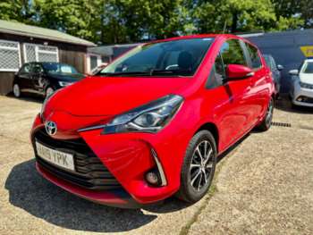 Used Toyota Yaris 2019 for sale - 74902585: Photo
